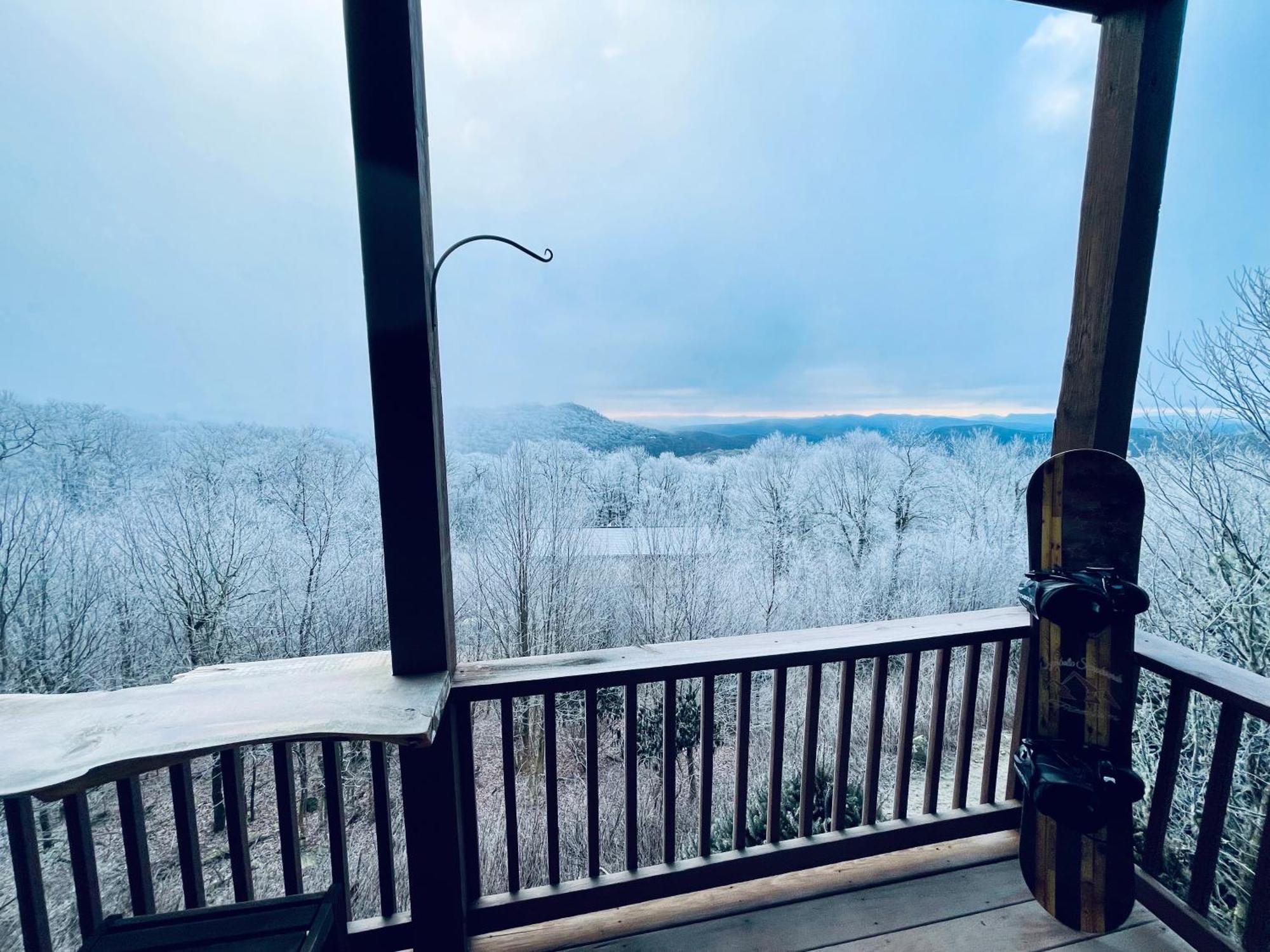 Bucket List Views Sugar Mountain Private Condo - 2Bed, 2Bath, Sleeps 6, Panoramic Views Of Mountains From Large Deck, Short Drive To Shopping, Restaurants, Cafes & Banner Elk Town Exterior foto